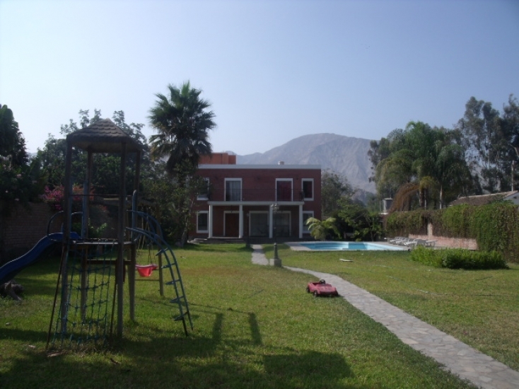 Venta de Casa De Campo en CIENEGUILLA 