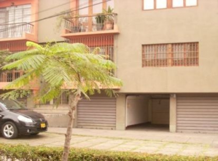 Alquiler de Estacionamiento en SAN ISIDRO 