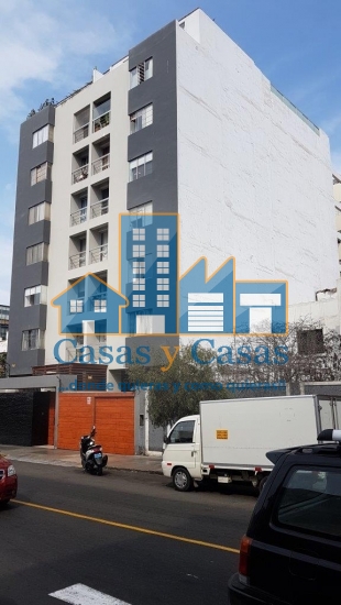 Venta de Terreno en MIRAFLORES 