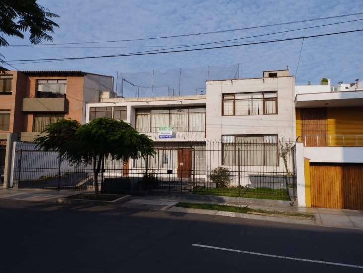 Venta de Casa en MIRAFLORES 