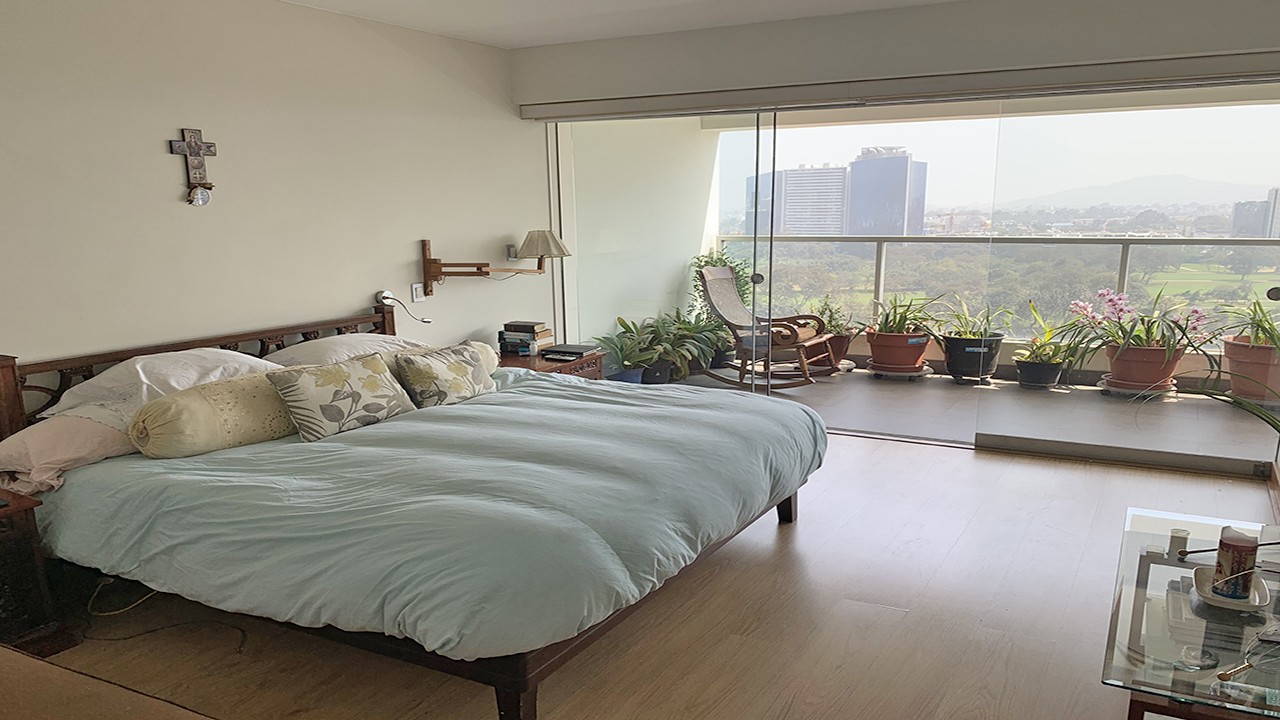 Venta de Departamento en SANTIAGO DE SURCO 