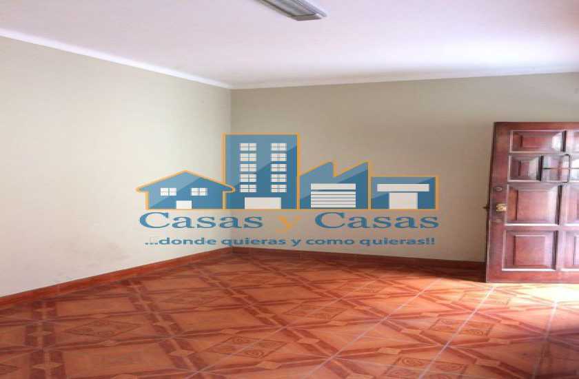Venta de Casa en LA PERLA 