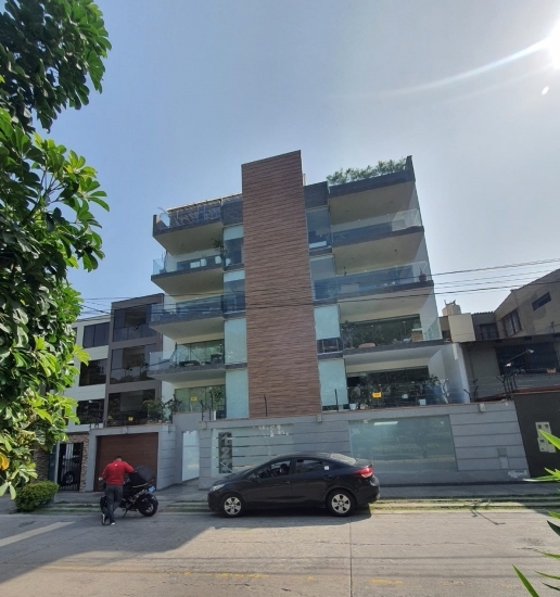Venta de Departamento en SANTIAGO DE SURCO 